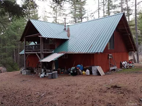 11254 Airstrip Rd, Loch Lomond, CA 95461