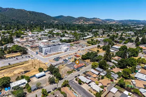 122 Leslie St, Ukiah, CA 95482