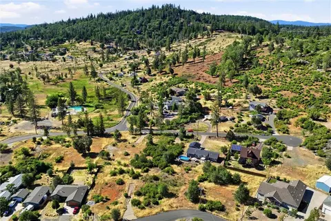 15364 Summit, Cobb, CA 95426 photo 4