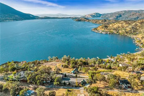 View/Area - 3012 Oak Crest Dr, Clearlake, CA 95422 photo 2 of 5