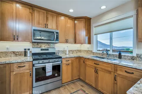 Kitchen - 3012 Oak Crest Dr, Clearlake, CA 95422 photo 3 of 3