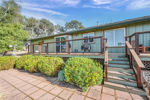 Exterior - 3012 Oak Crest Dr, Clearlake, CA 95422 photo 17 of 17