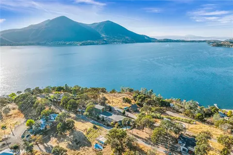 View/Area - 3012 Oak Crest Dr, Clearlake, CA 95422 photo 3 of 5