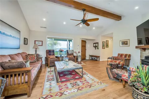 Living - 3012 Oak Crest Dr, Clearlake, CA 95422 photo 2 of 4