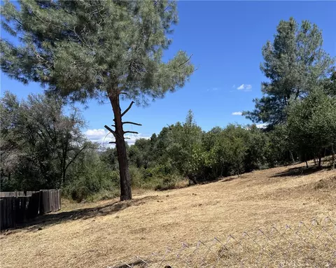15686 23rd Ave, Clearlake, CA 95422