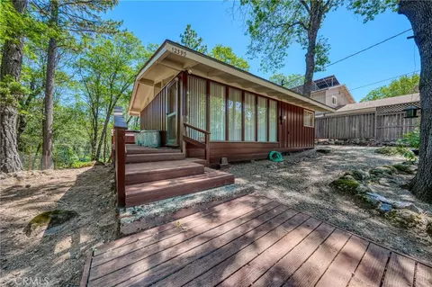 12390 Ridge, Middletown, CA 95461