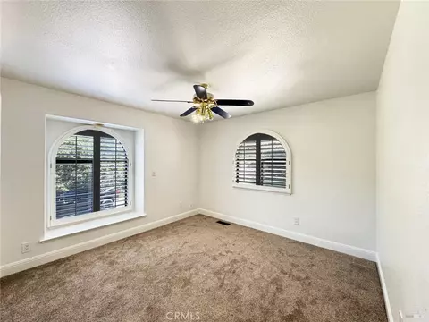 Bedroom - 16990 Old Boy Scout, Willits, CA 95490 photo 4 of 5