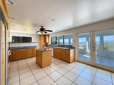 Kitchen - 16990 Old Boy Scout, Willits, CA 95490 photo 2 of 10