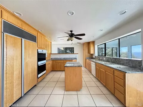 Kitchen - 16990 Old Boy Scout, Willits, CA 95490 photo 3 of 10