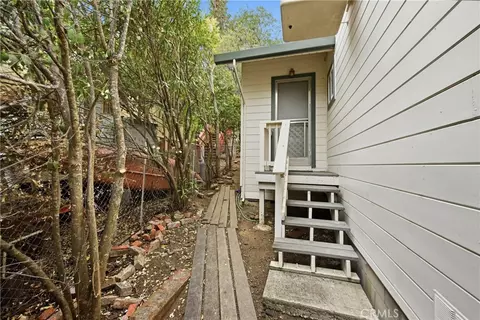 Exterior - 4075 Mesa Dr, Clearlake, CA 95422 photo 2 of 7