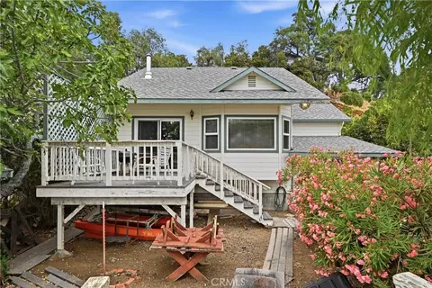 4075 Mesa Dr, Clearlake, CA 95422