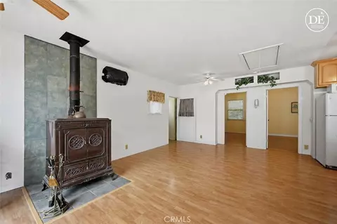 Living - 4075 Mesa Dr, Clearlake, CA 95422 photo 4 of 5
