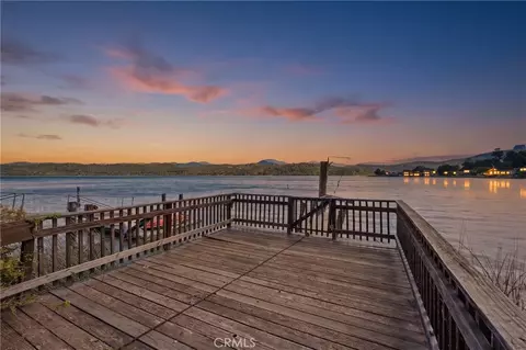 3985 Oakmont Dr, Clearlake, CA 95422
