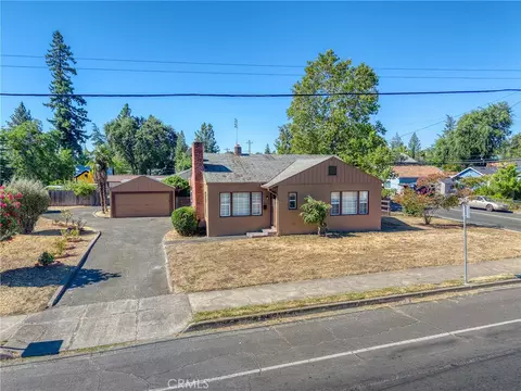 295 Clearlake Ave, Lakeport, CA 95453