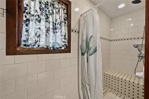 Bath - 15590 Mesa, Cobb, CA 95426 photo 3 of 3