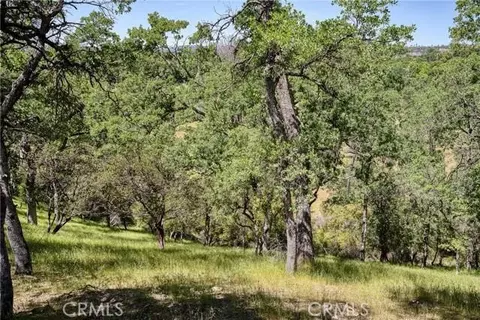 20947 Powder Horn Rd, Hidden Valley Lake, CA 95467