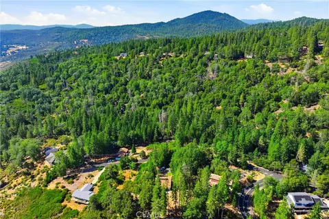 View/Area - 9081 Bleuss Ct, Cobb, CA 95426 photo 1 of 5