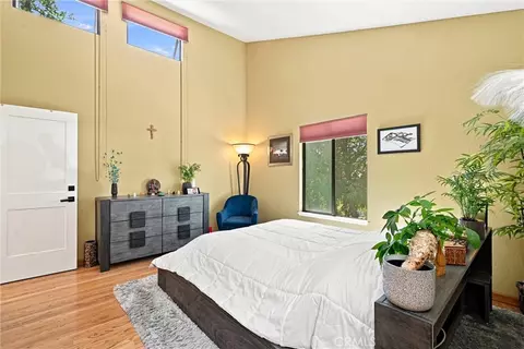 Bedroom - 9081 Bleuss Ct, Cobb, CA 95426 photo 2 of 4
