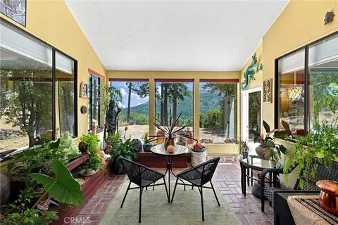 Exterior - 9081 Bleuss Ct, Cobb, CA 95426 photo 3 of 11