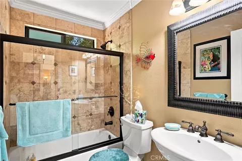 Bath - 9081 Bleuss Ct, Cobb, CA 95426 photo 4 of 4