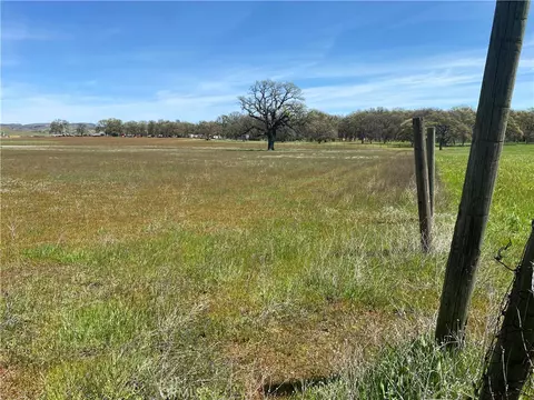 2730 Smith Ln, Clearlake, CA 95422 photo 9