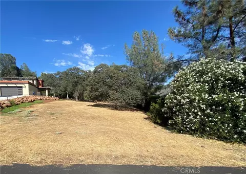 17214 Brookfield Rd, Hidden Valley Lake, CA 95467