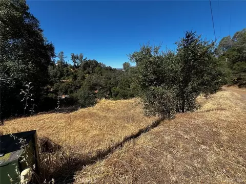 7220 Shasta St, Nice, CA 95464 photo 2