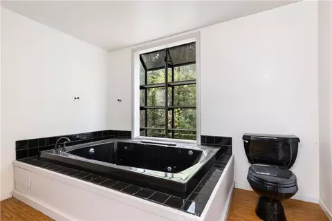Bath - 6963 Panoramic Dr, Lucerne, CA 95458 photo 3 of 4