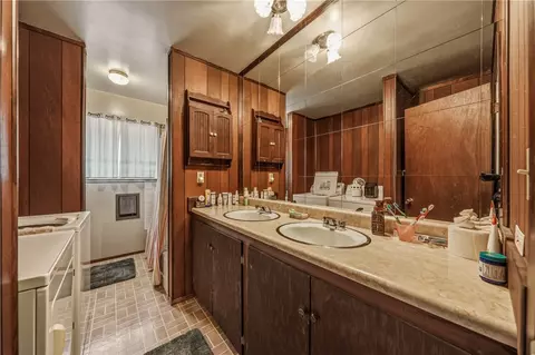 Bath - 6947 Monte Mar Dr, Lucerne, CA 95458 photo 1 of 2