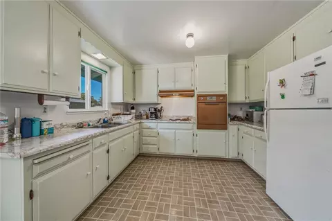 Kitchen - 6947 Monte Mar Dr, Lucerne, CA 95458 photo 1 of 5