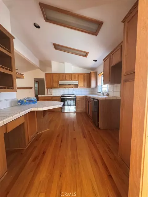 Kitchen - 13720 Arrowhead, Clearlake, CA 95422 photo 1 of 1