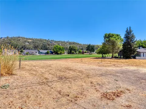 18860 Deer Holw, Hidden Valley Lake, CA 95467