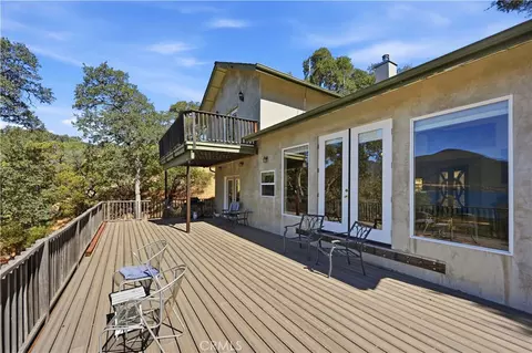 Exterior - 10737 Crestview, Clearlake, CA 95422 photo 4 of 8