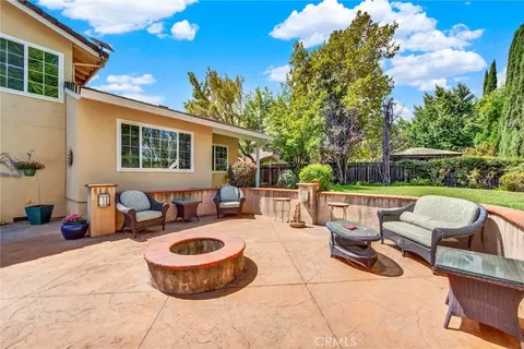 Exterior - 1720 Wayne Ct, Fairfield, CA 94534 photo 10 of 18