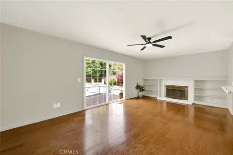 Living - 1720 Wayne Ct, Fairfield, CA 94534 photo 6 of 6