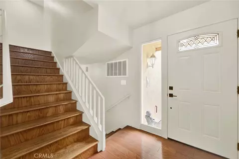 Entry Way - 1720 Wayne Ct, Fairfield, CA 94534 photo 6 of 6
