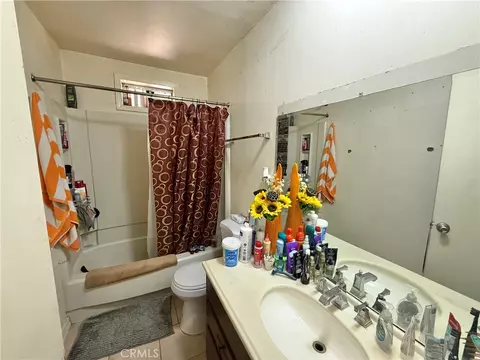 Bath - 3096 Lakeview Dr, Nice, CA 95464 photo 1 of 2