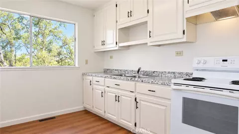 Kitchen - 15560 32nd Ave, Clearlake, CA 95422 photo 1 of 1