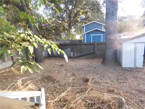 Exterior - 14420 Walnut Ave, Clearlake, CA 95422 photo 5 of 5