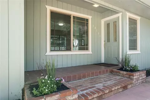 3010 S Lake Dr, Kelseyville, CA 95451