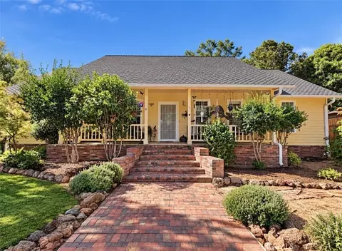 3125 Ranch Ct, Lakeport, CA 95453