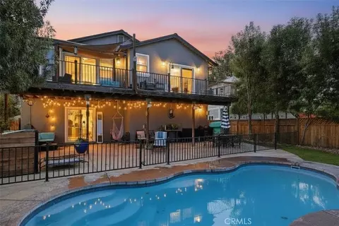 19935 Mountain Mdw N, Hidden Valley Lake, CA 95467