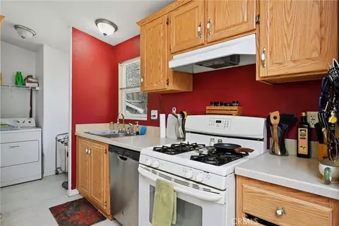 Kitchen - 15560 20th Ave, Clearlake, CA 95422 photo 2 of 3