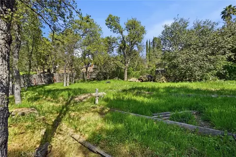 Exterior - 15560 20th Ave, Clearlake, CA 95422 photo 5 of 9
