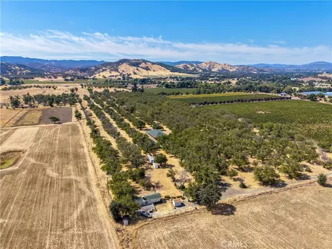 195 Mathews, Lakeport, CA 95453