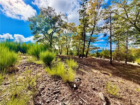 9093 Fox Dr, Cobb, CA 95426 photo 6