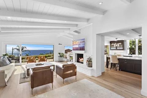 950 Hillcrest Dr, Laguna Beach, CA 92651