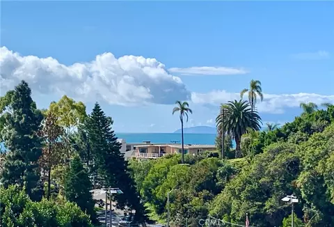 425 Bonvue Ter, Laguna Beach, CA 92651