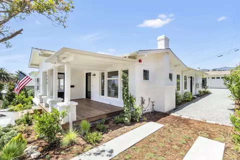 490 Aster St, Laguna Beach, CA 92651