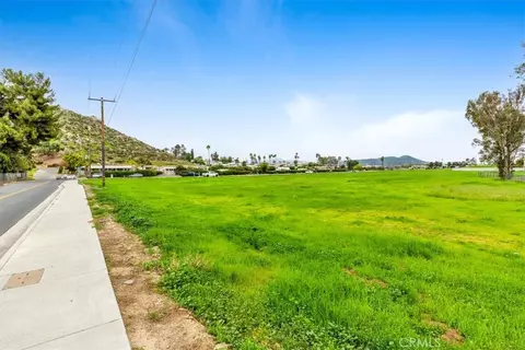 0 Chambers, Hemet, CA 92543 photo 4